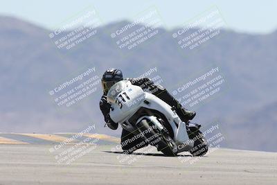 media/Apr-20-2025-CVMA (Sun) [[39090e8767]]/Race 9-Formula LW Twins Shootout/